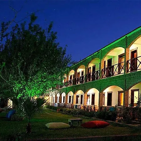 酒店 Deniz 3*